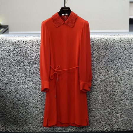 Louis Vuitton(루이비통) 실크100 모노그램 자수 칼라 드레스 원피스