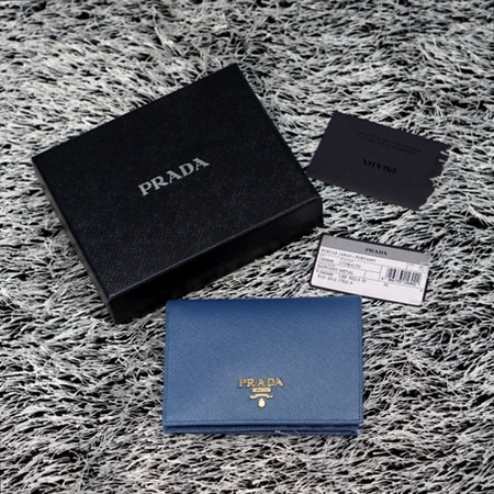 [새상품]Prada(프라다) 1M0668 골드로고 사피아노 블루 스냅 중지갑