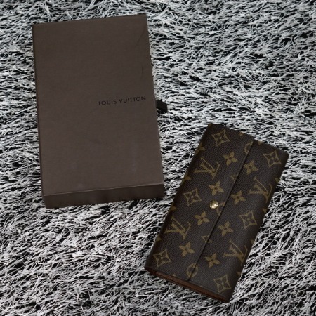 [새상품]Louis Vuitton(루이비통) M61734 모노그램 캔버스 사라 월릿 스냅 장지갑