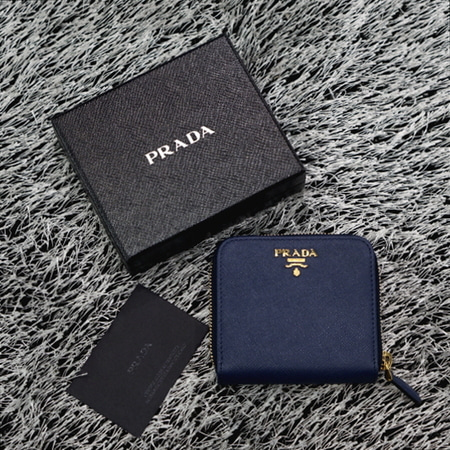 [새상품]Prada(프라다) 1ML522 골드로고 사피아노 네이비 스냅 여성 반지갑