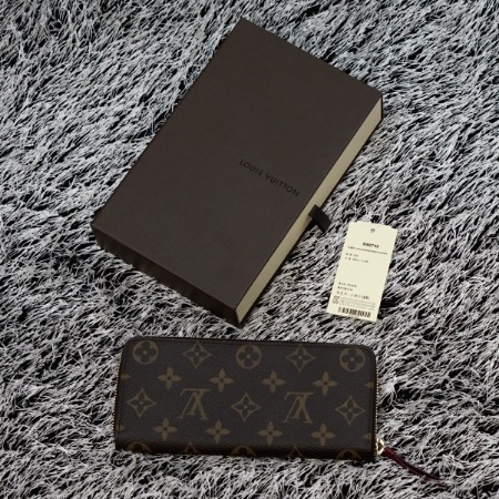 [새상품]Louis Vuitton(루이비통) M60742 모노그램 클레멘스 푸시아 월릿 집업 장지갑