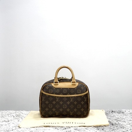 Louis Vuitton(루이비통) M42228 모노그램 캔버스 트루빌 토트백