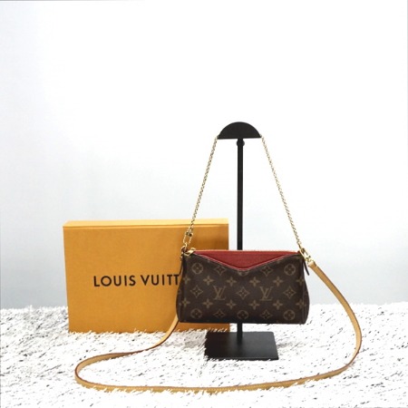 Louis Vuitton(루이비통) M41638 모노그램 팔라스 클러치 크로스백