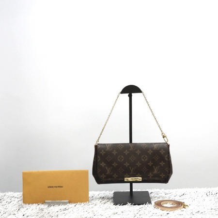 Louis Vuitton(루이비통) M40718 모노그램 캔버스 페이보릿 MM 크로스백
