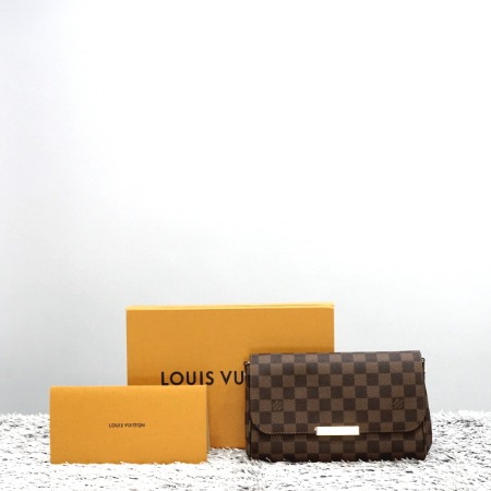 [새상품][19시즌]Louis Vuitton(루이비통) N41129 다미에 캔버스 페이보릿 MM 크로스백