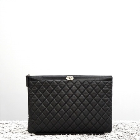 Chanel(샤넬)  A80570 보이샤넬 라지 사이즈 클러치백