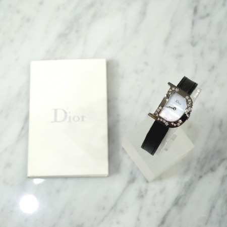 Dior(크리스챤디올) CD101112 24포인트 다이아 자개판 여성 시계