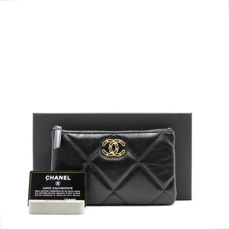 [새상품]Chanel(샤넬) AP1059 21시즌 카프스킨 샤넬19 스몰 파우치 클러치aa13455