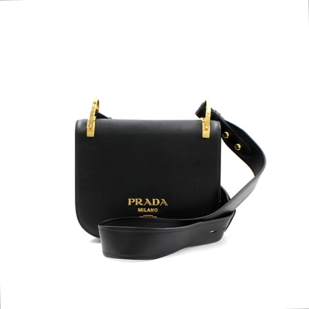 Prada(프라다) 1BD039 블랙 레더 파이오니어 숄더백 겸 크로스백aa22821