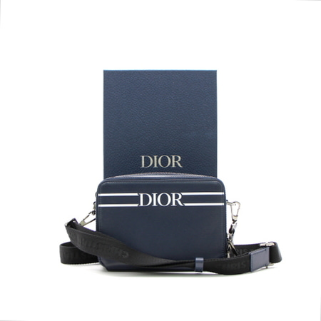 Dior(디올) 2ESBC119VLM 월릿 온 스트랩 포쉐트 남여공용 크로스백aa31655