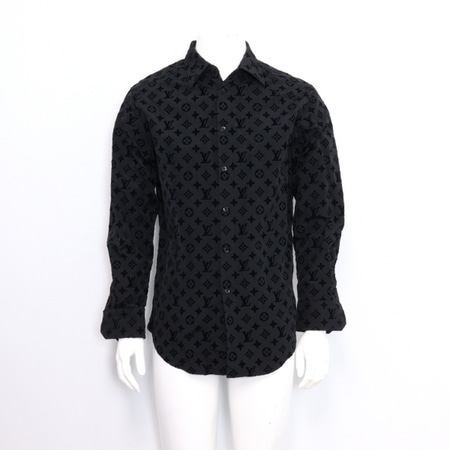 Louis Vuitton(루이비통) 1A9799 블랙 모노그램 터피타지 패턴 남성 셔츠aa37507